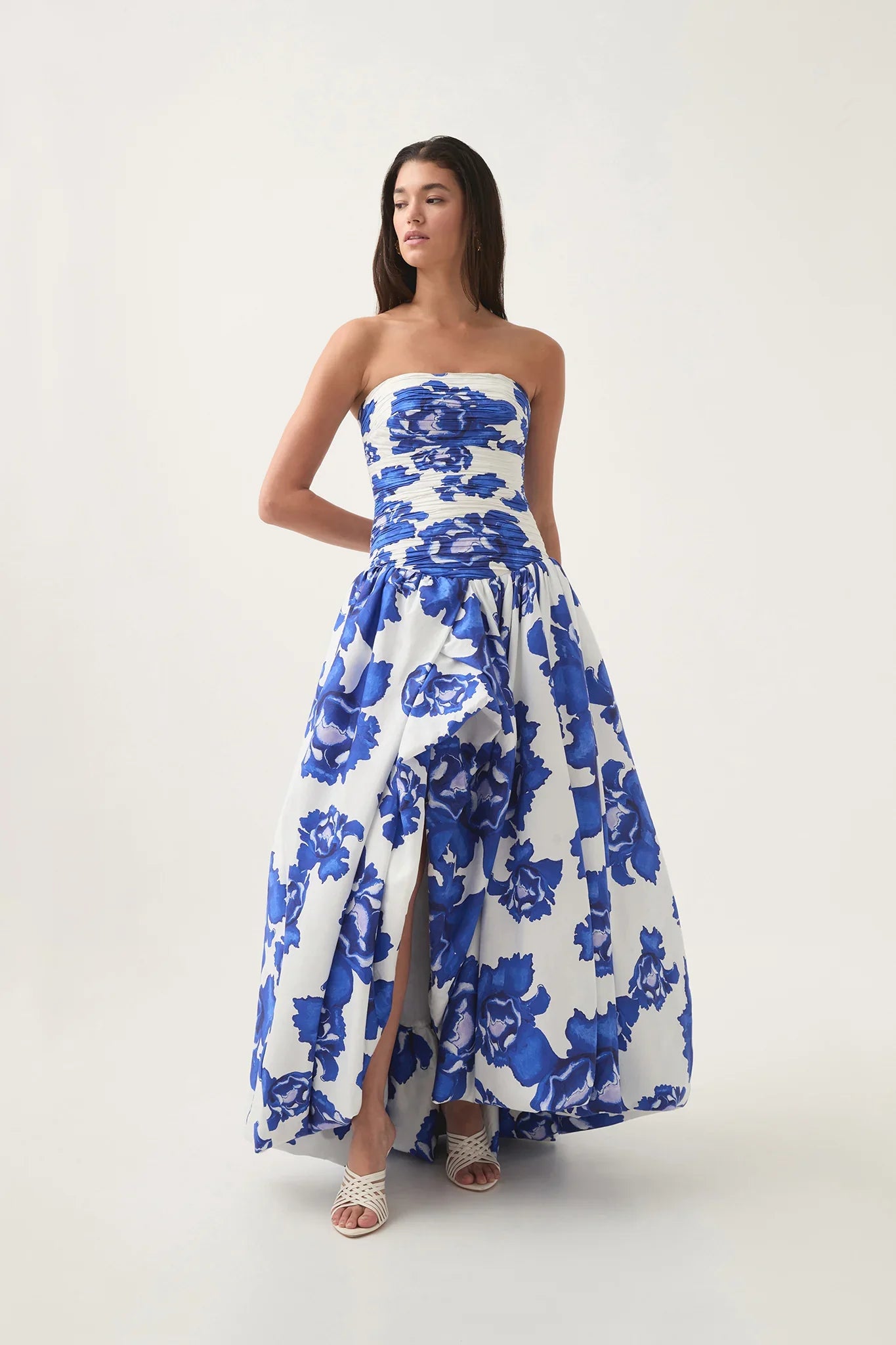 MAVY KIRA MAXI DRESS - CuroStep