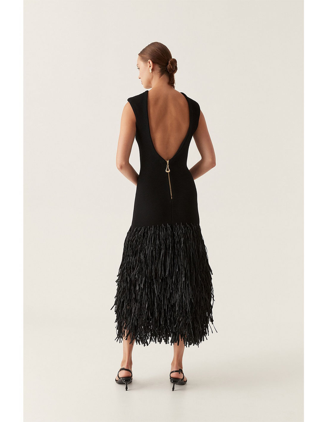Noir Midi Dress - CuroStep