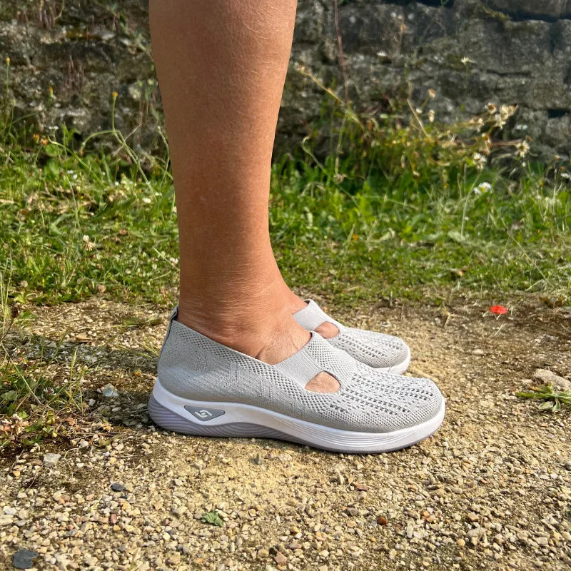 Bynovella | Orthopaedic Shoes - CuroStep