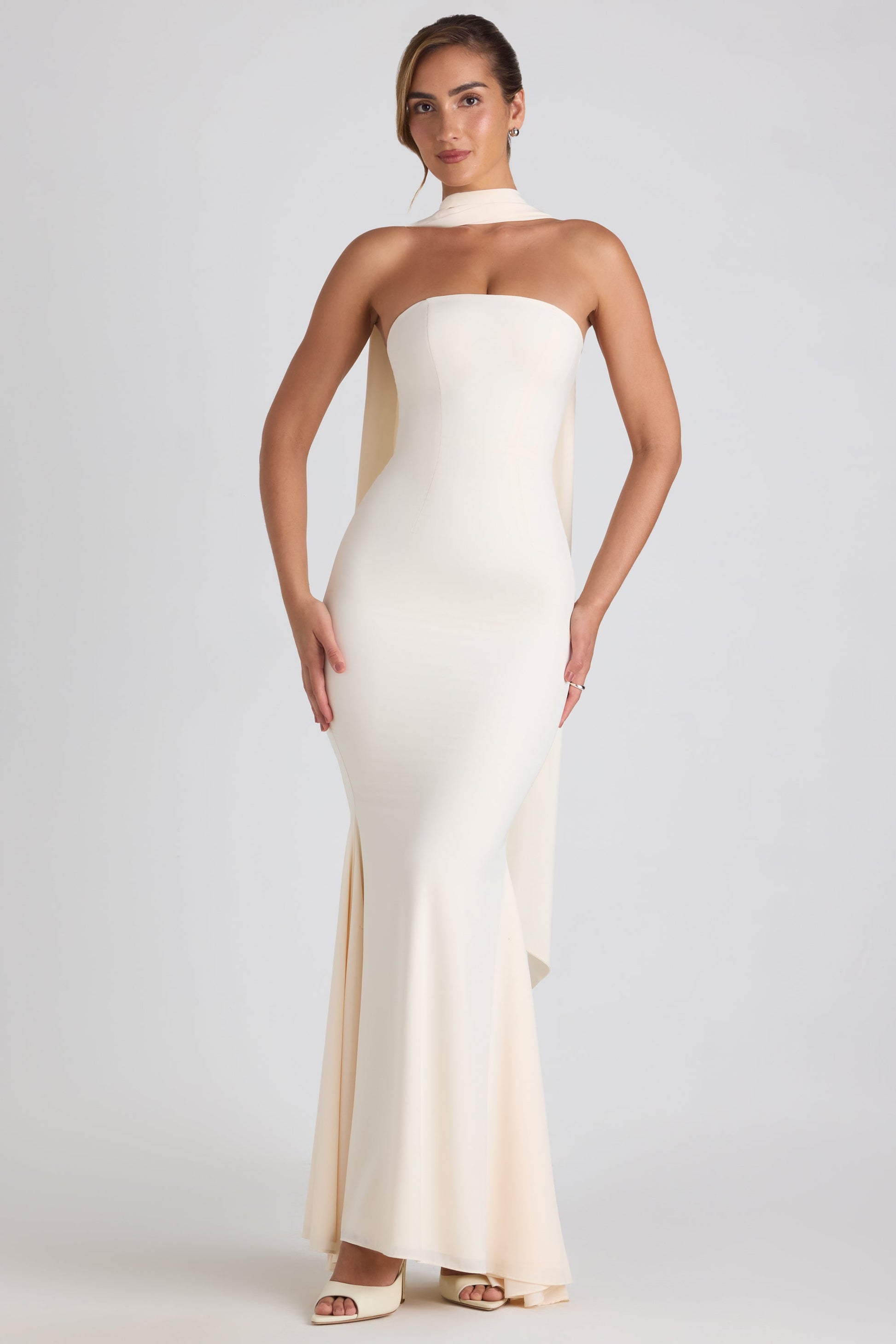 ZURI - Maxi Dress - CuroStep