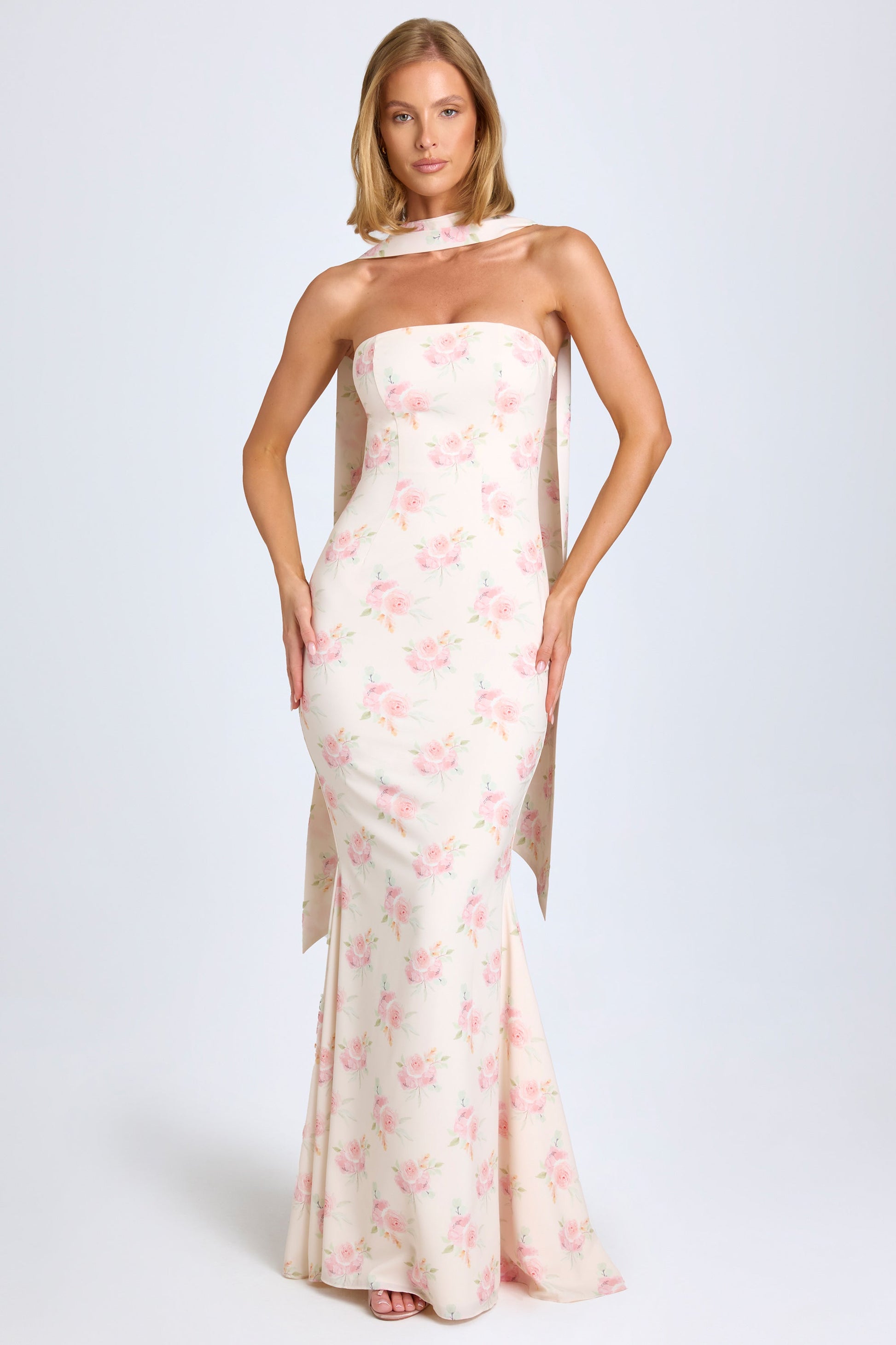 ZURI - Maxi Dress - CuroStep
