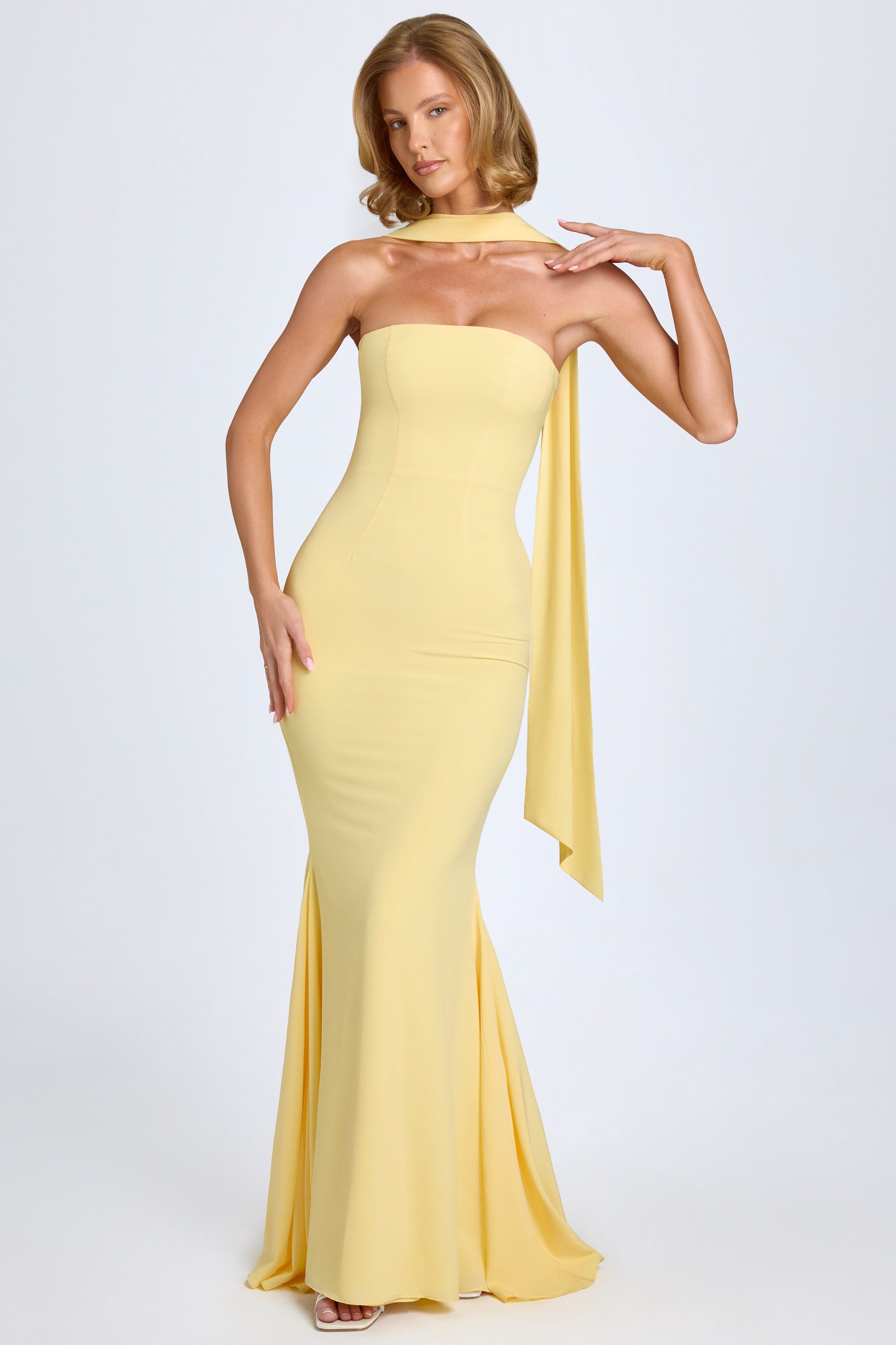 ZURI - Maxi Dress - CuroStep