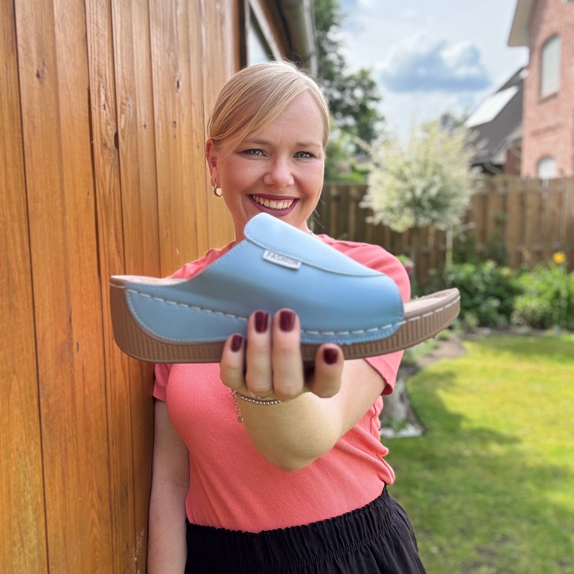ByNovella - Ergonomic and non-slip sandals for pain relief - CuroStep