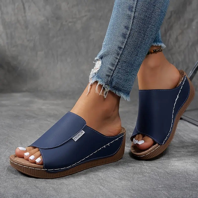 ByNovella | Orthopaedic Non Slip Sandals - CuroStep