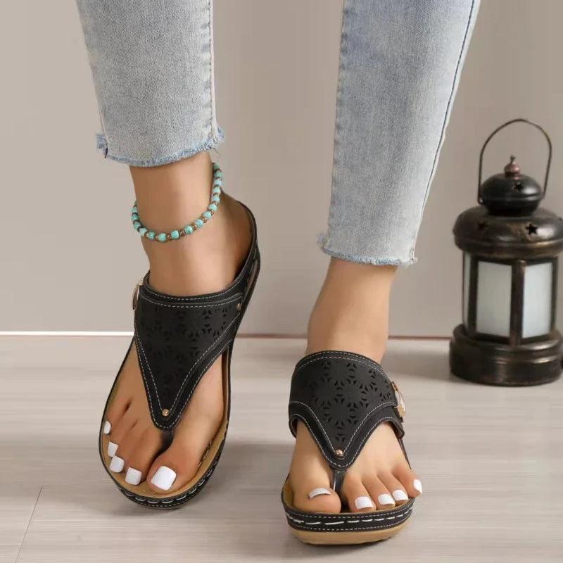 Bynovella | Liora Orthopaedic Sandals - CuroStep