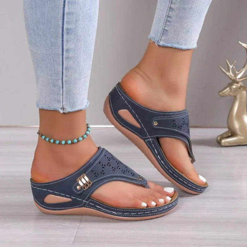 Bynovella | Liora Orthopaedic Sandals - CuroStep