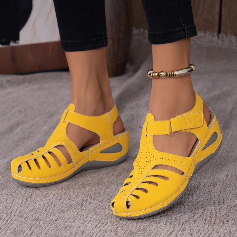 Bynovella | Orthopaedic Corrective Sandals - CuroStep