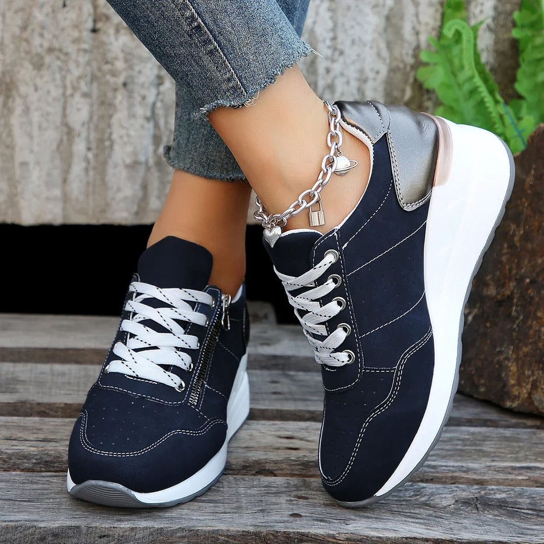 Novara | Orthopaedic shoes - CuroStep