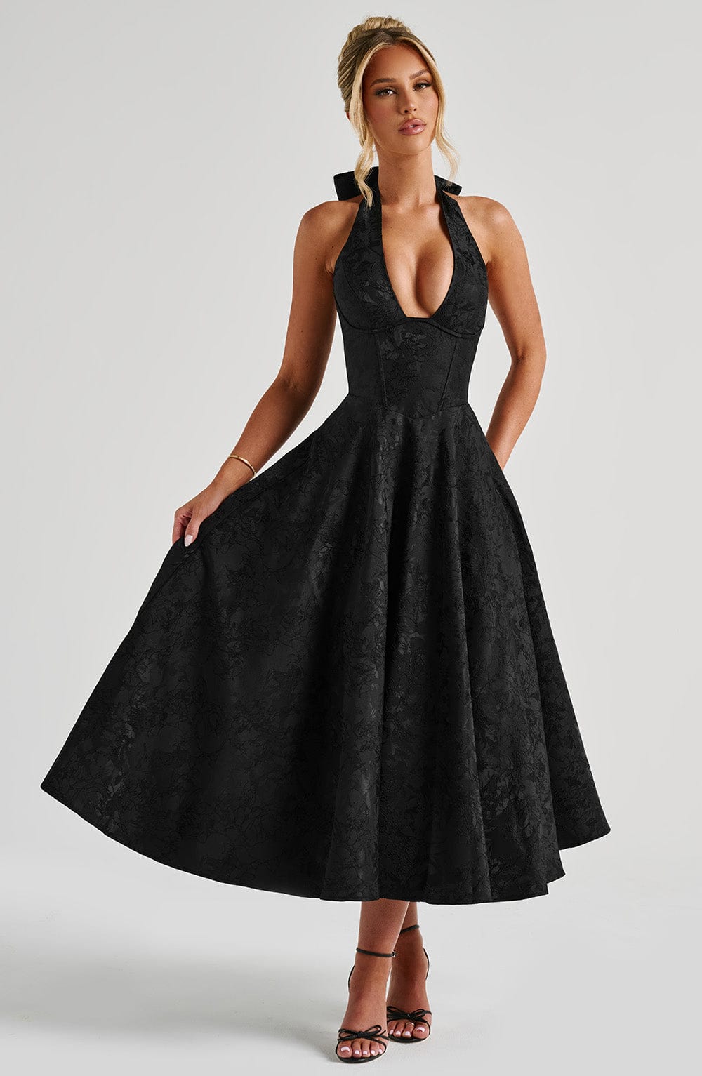 Celeste Noir Midi Dress - CuroStep