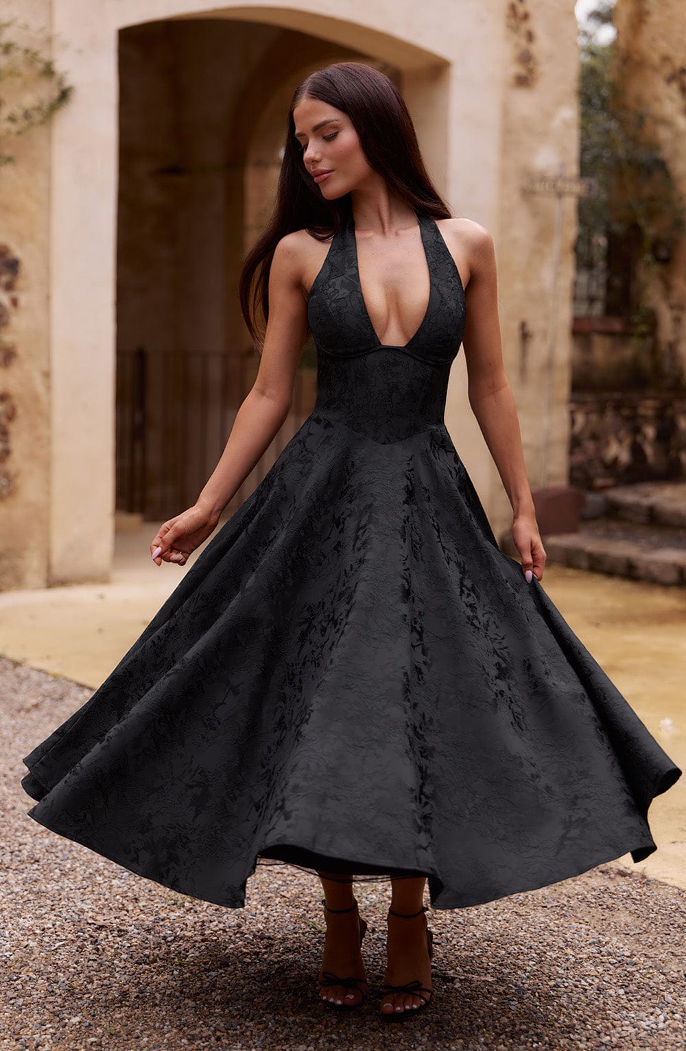 Celeste Noir Midi Dress - CuroStep