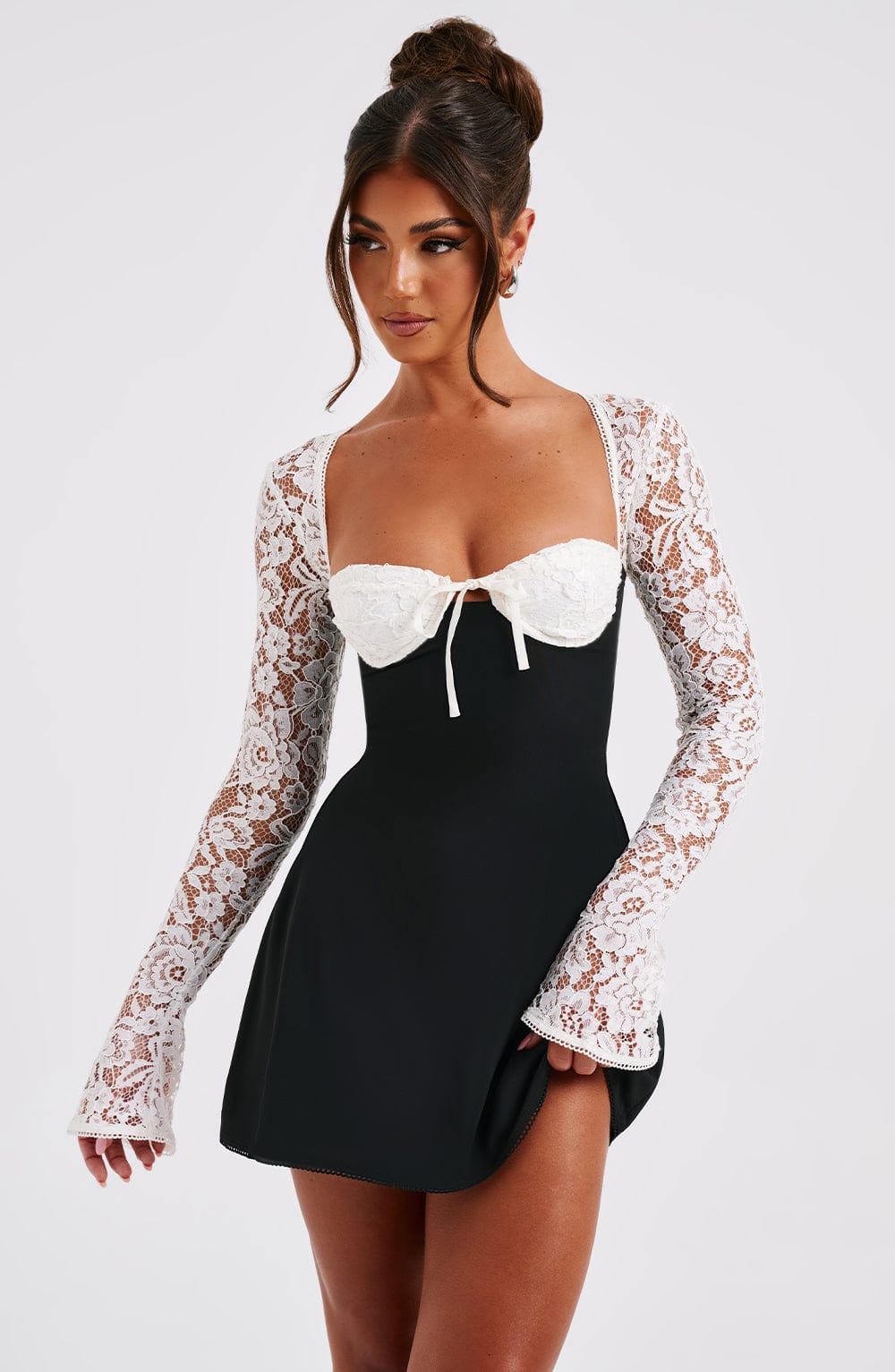 Jacinta Mini Dress - CuroStep