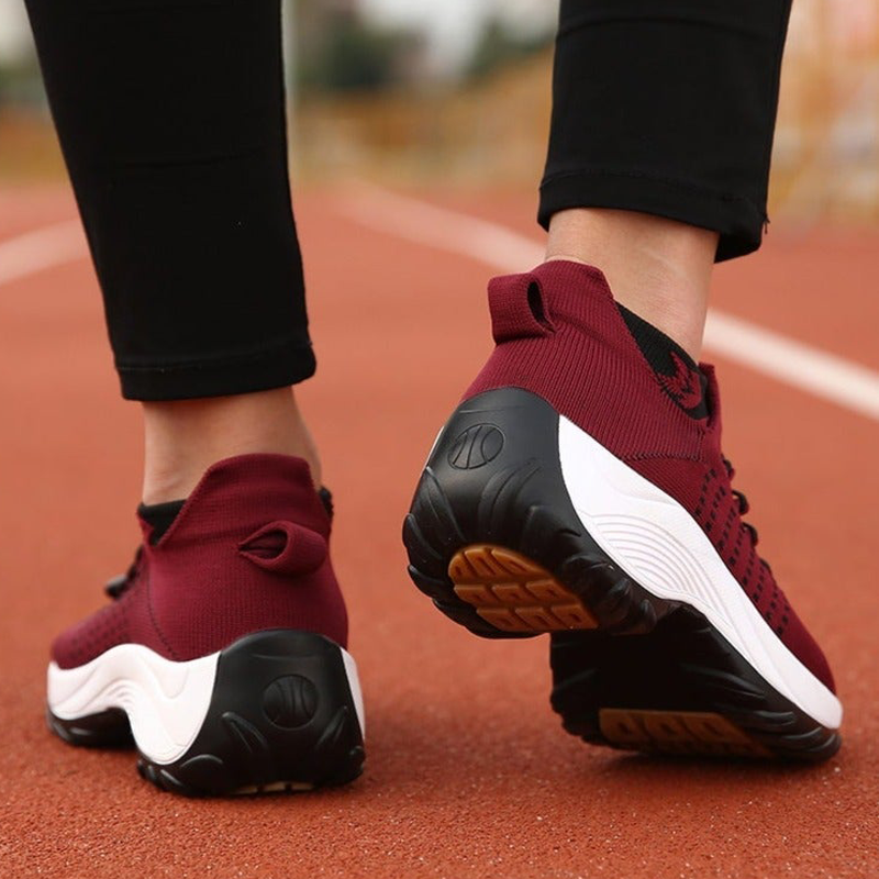 Bynovella | Aveline Orthopaedic  Shoes - CuroStep